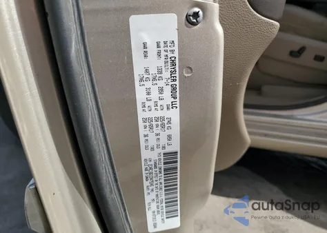 2014 Chrysler Town & Country Touring from USA, damaged, VIN 2C4RC1BG1ER475345